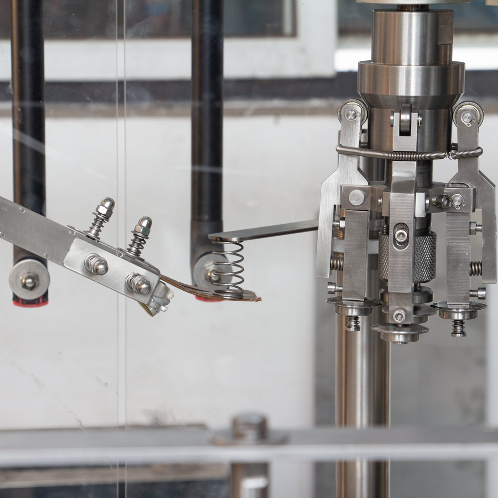 Automatic ROPP Capping Machine Details